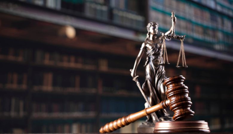 How to Choose the Right Family Law Attorney