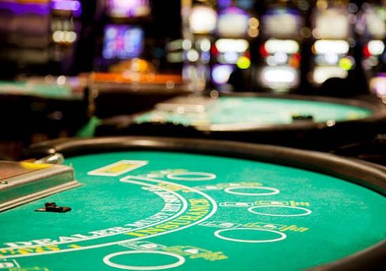 How Players Move Between Gaming Sections on online casino Singapore