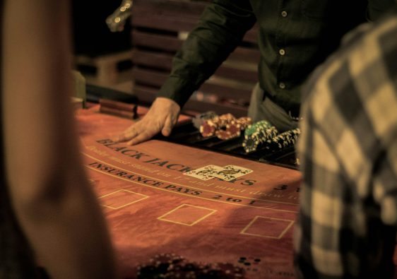 How Technology Continues Transforming the Online Gambling Market