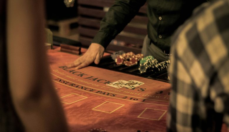 How Technology Continues Transforming the Online Gambling Market