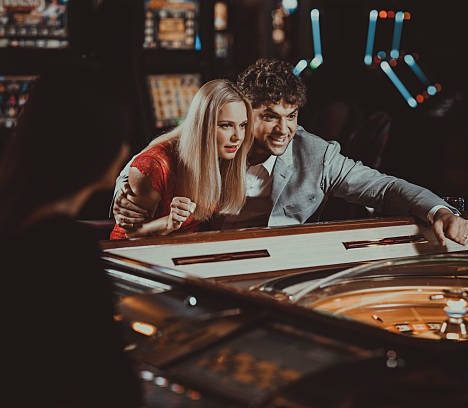 Internet Casinos: A Guide to Their Essential Characteristics